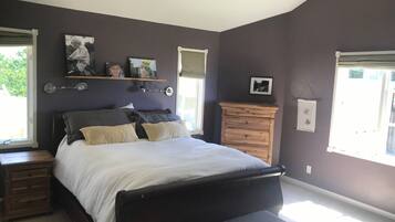 3 soveværelser, skrivebord, gratis Wi-Fi, sengetøj