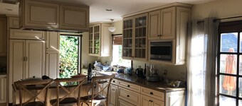 3 bed 2 bath Beach cottage 1750 sq ft with  gardens 15  minute walk to the beach