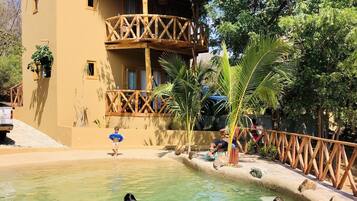 Facciata della struttura