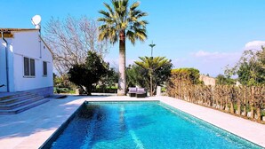 Outdoor pool - Mallorca Villa Bon Aire with Private Pool (Llubí)