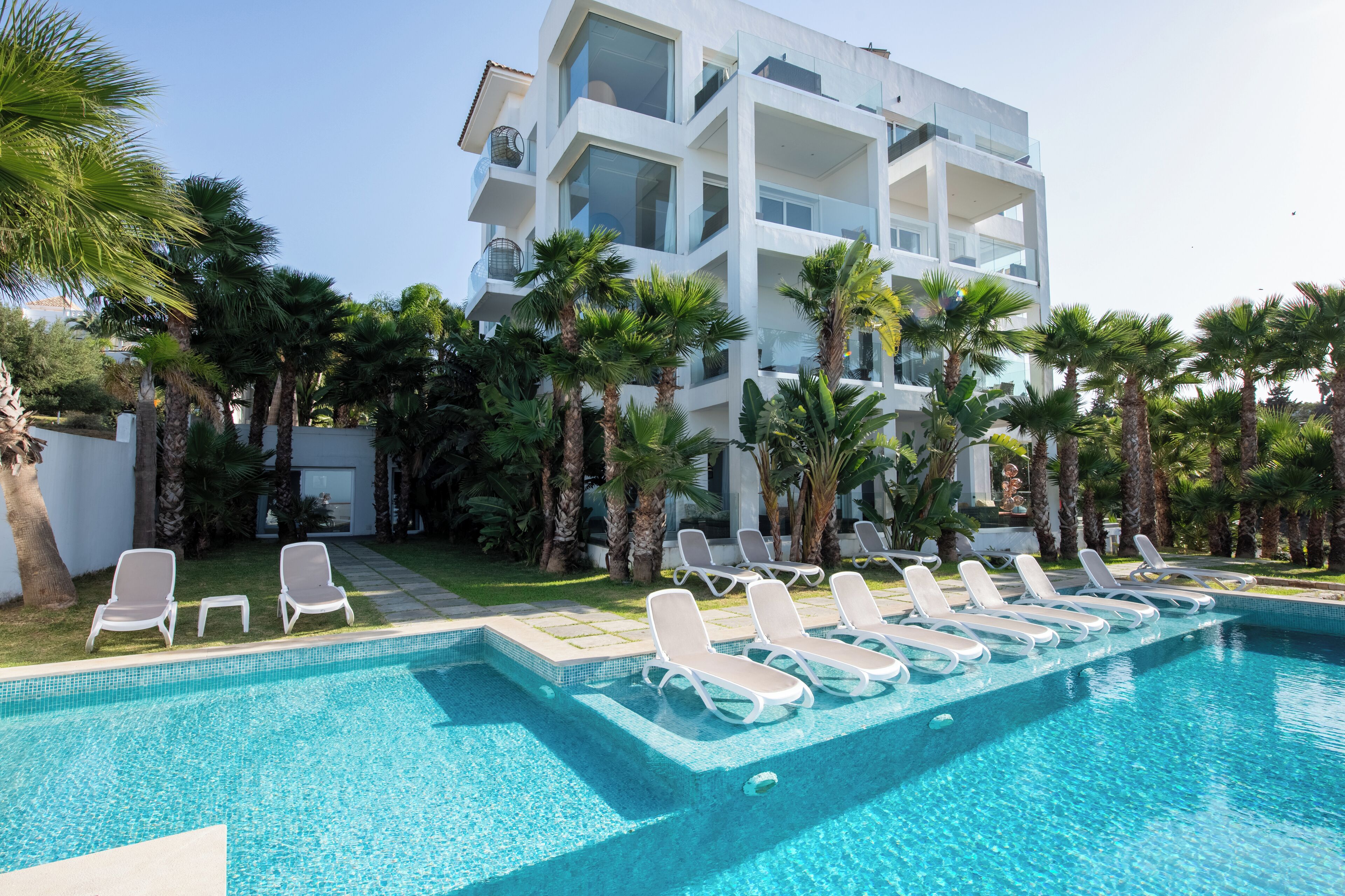 Mặt tiền nơi lưu trú