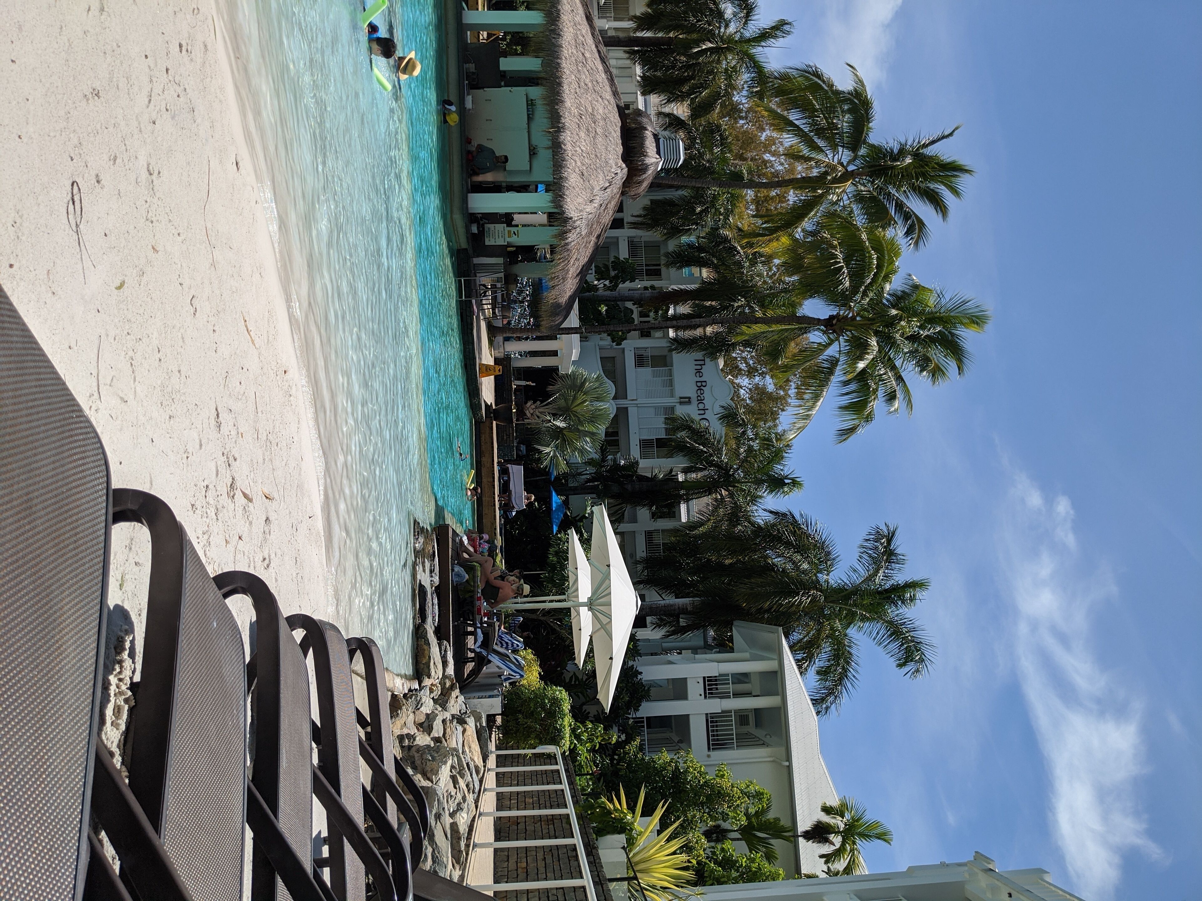 The escape luxury apartment Peppers beach club palm cove — image 5