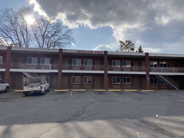 Facciata della struttura