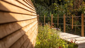 Exterior detail - Glen Helen Glamping (St John's)