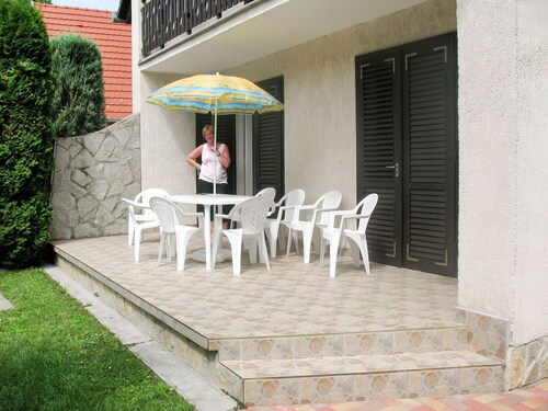 Beautiful private villa for 8 people with private pool, TV, terrace and pets allowed