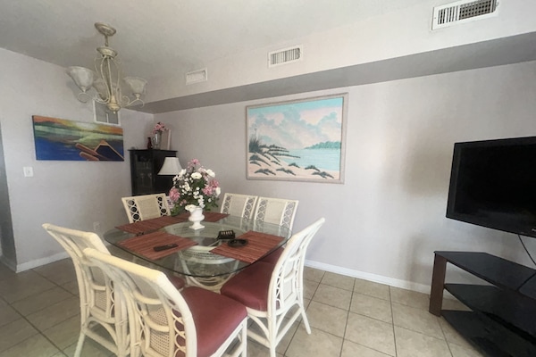 Townhome | In-room dining