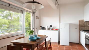 Microonde, forno, lavastoviglie, freezer