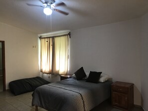 3 Schlafzimmer