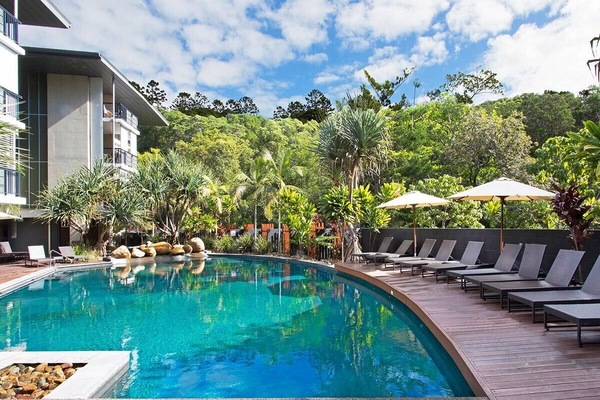 Enjoy the gorgeous heated tropical lagoon pool and kid-friendly wading pool.