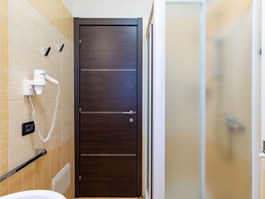 Hair dryer, towels