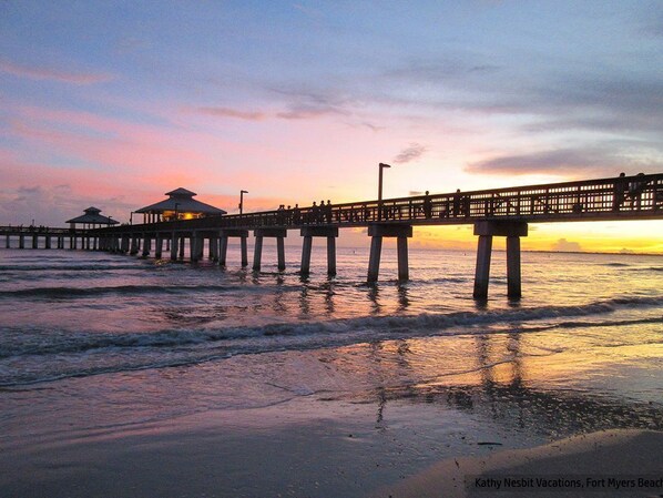 على الشاطئ، مناشف للشاطئ