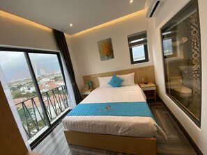Panoramic Double Room | Premium bedding, pillowtop beds, minibar, desk - Euro Star Riverside Hotel (Da Nang)