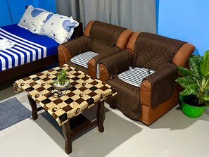 Deluxe tweepersoonskamer | Een strijkplank/strijkijzer, gratis wifi, beddengoed