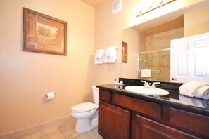 Bathroom - Tuscan Dream (Davenport)