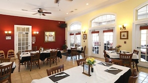 Condo | Interior - Tuscan Dream (Davenport)