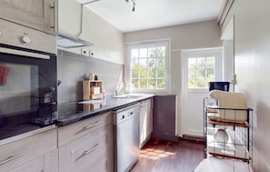 Kitchen - Homerez - House in Vittefleur, garden. (Vittefleur)