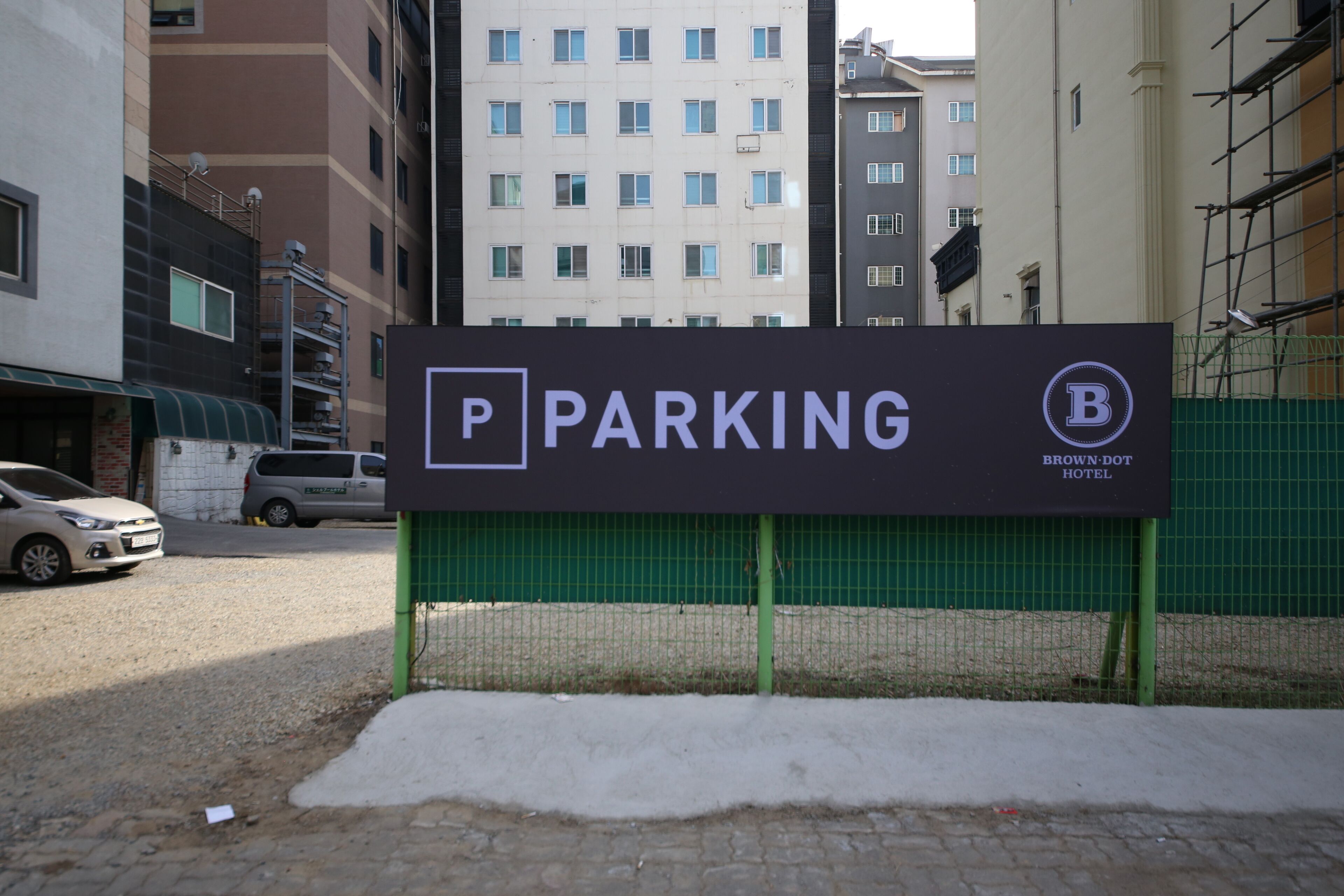 free self-parking