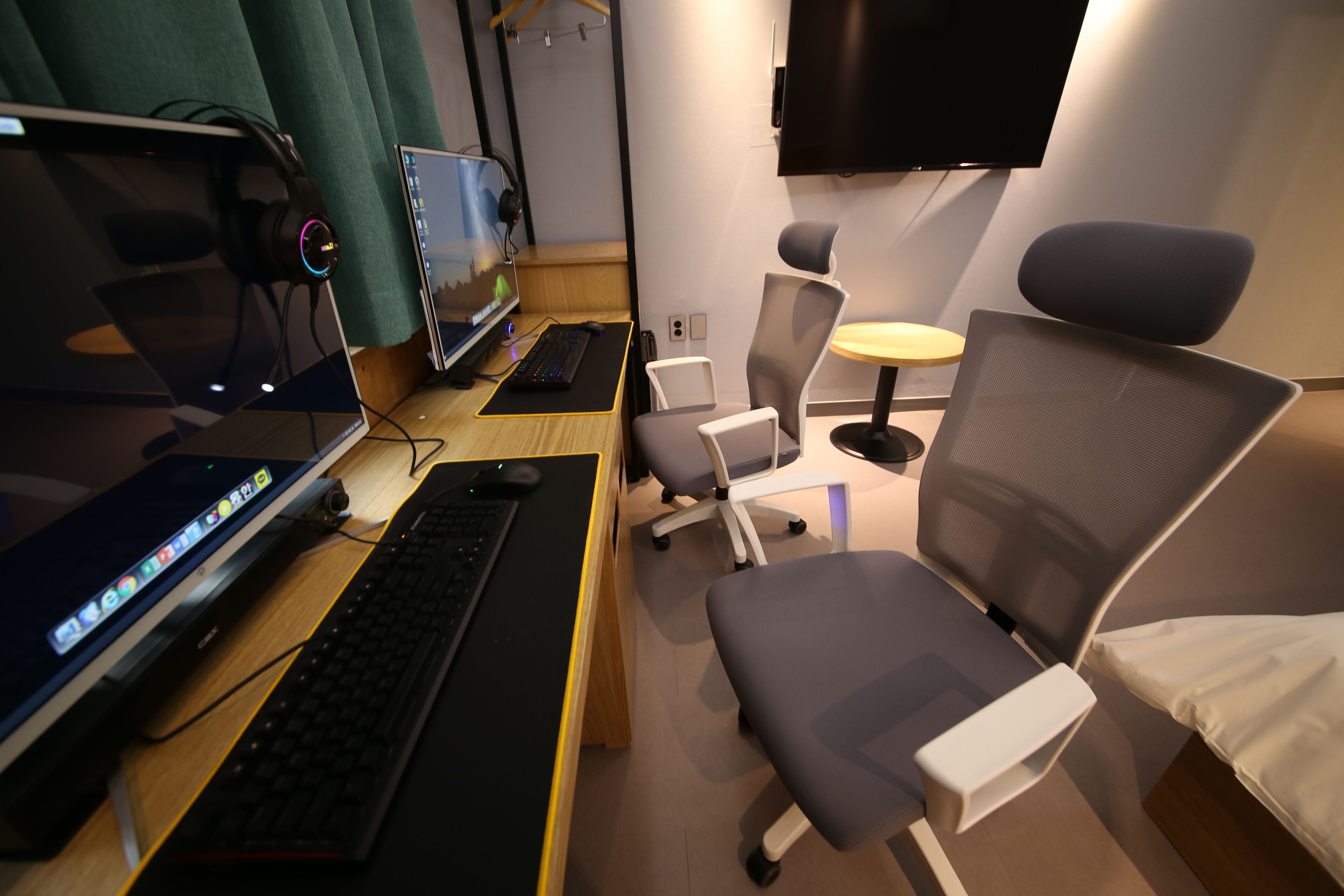 premium battleground 2pc room | tech