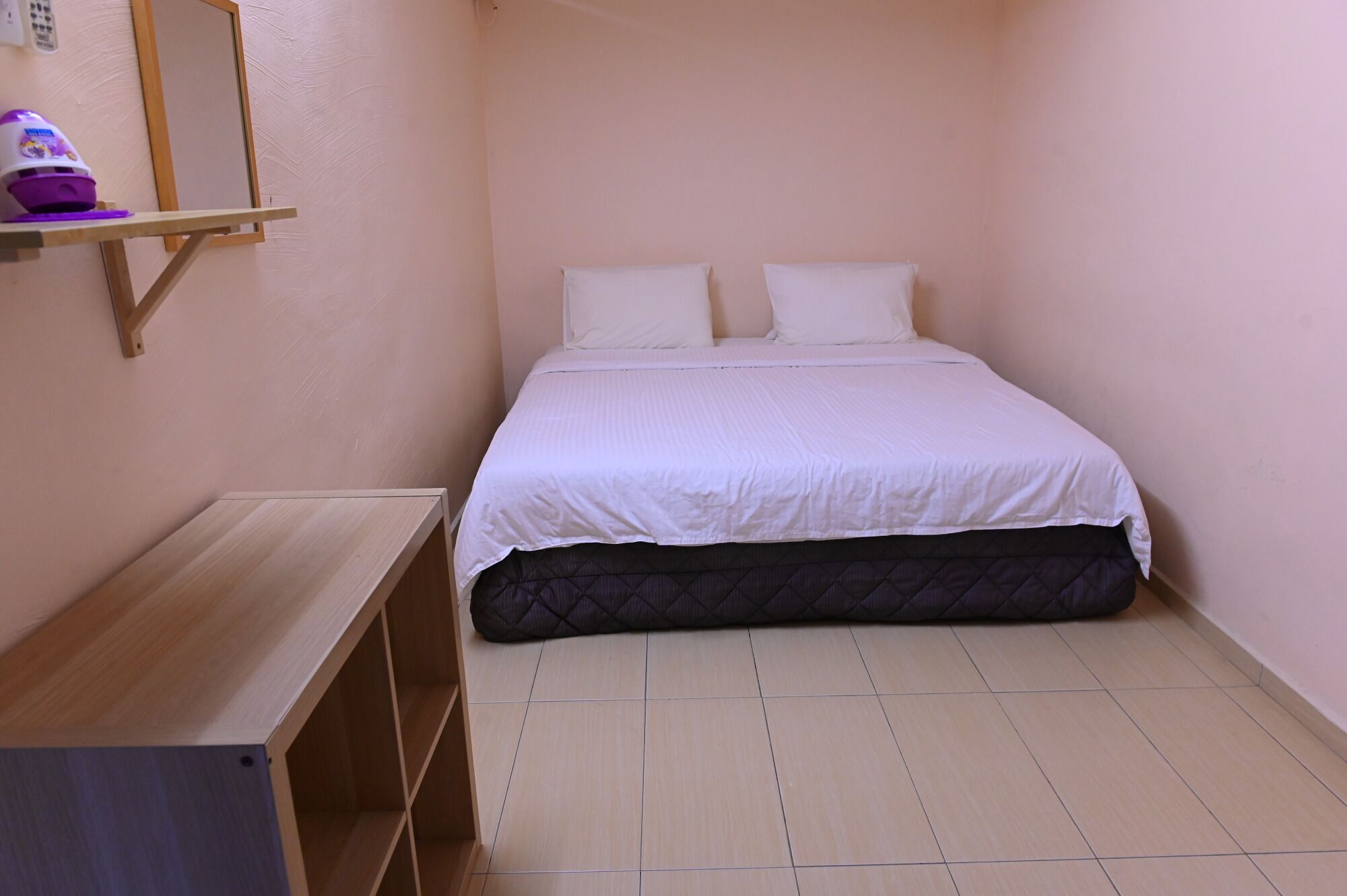 Superior Twin Room, 1 King Bed, Mountain View | Iron/ironing board, bed sheets