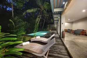 Piscine couverte, piscine chauffée
