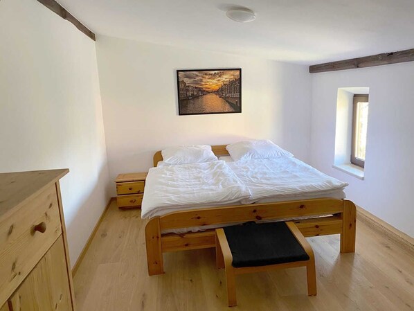 2 chambres, Wi-Fi, literie fournie
