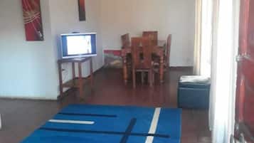 House | 3 bedrooms, bed sheets