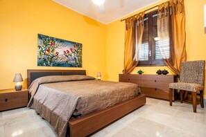 3 habitaciones, tabla de planchar con plancha y wifi gratis