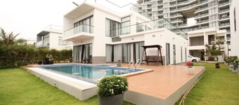 SEASIDE VINNER VILLA