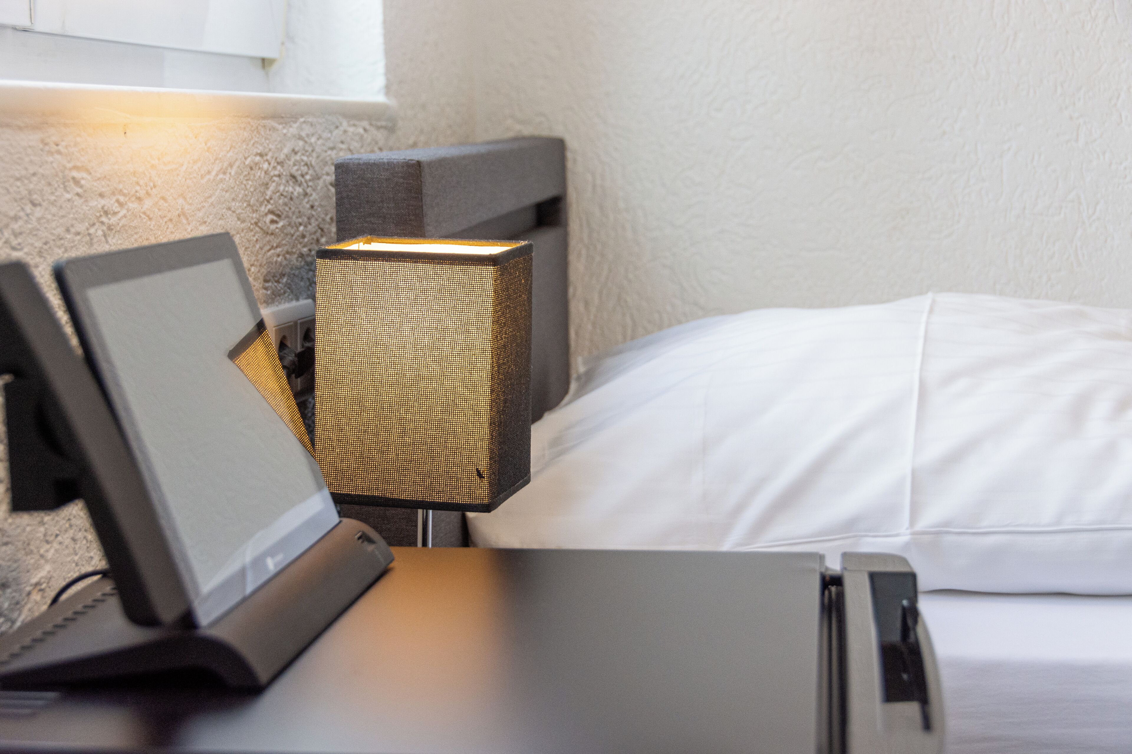 Hypo-allergenic bedding, minibar, in-room safe, desk