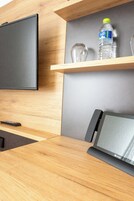 Ropa de cama hipoalergénica y minibar 