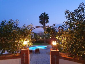 Unclassified image, 5 of 50, button - New vacation home with private pool, 2 min walk from the beach (Cambrils)