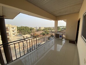 基础公寓 | 露台