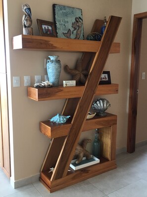 Panoramic Condo | Living area