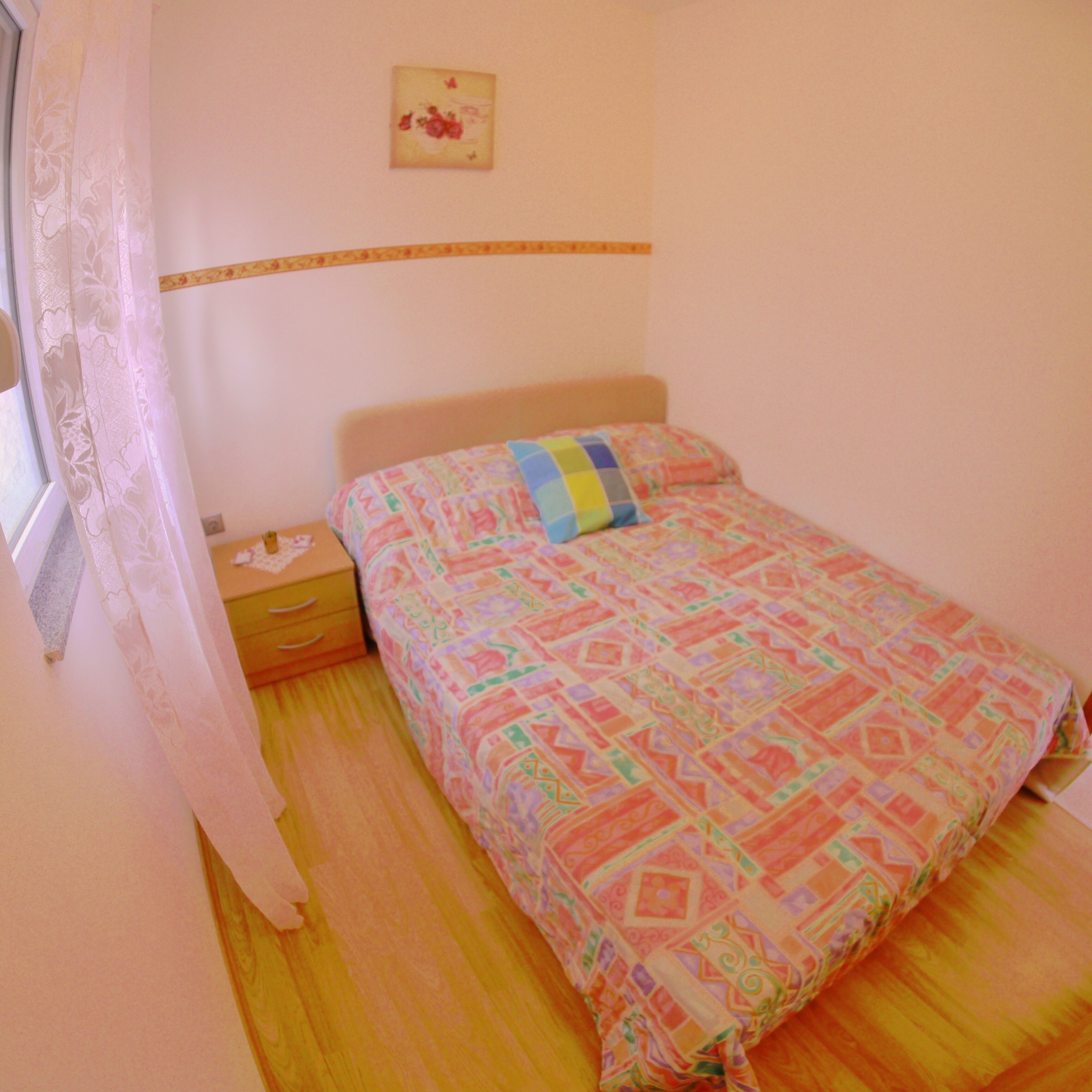 1 غرفة نوم وواي فاي وملاءات أسرّة