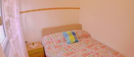 1 غرفة نوم وواي فاي وملاءات أسرّة