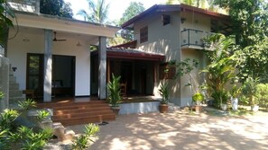 واجهة المنشأة