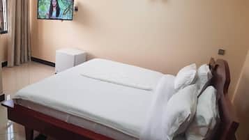 Caja de seguridad en la habitación y decoración personalizada