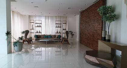 Prime Sea View Condo In Davao