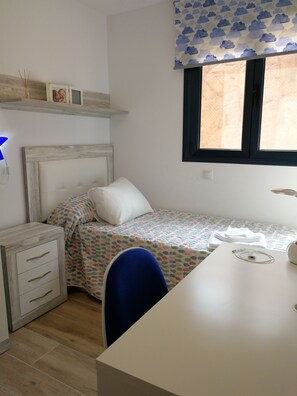 2 bedrooms, iron/ironing board, travel cot, WiFi