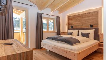 3 Schlafzimmer, Zimmersafe, Reisekinderbett, WLAN