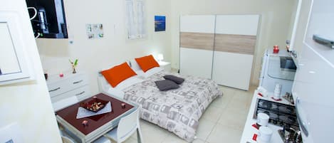 1 Schlafzimmer, WLAN, Bettwäsche