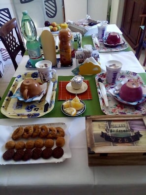 Gratis frukostbuffé varje dag