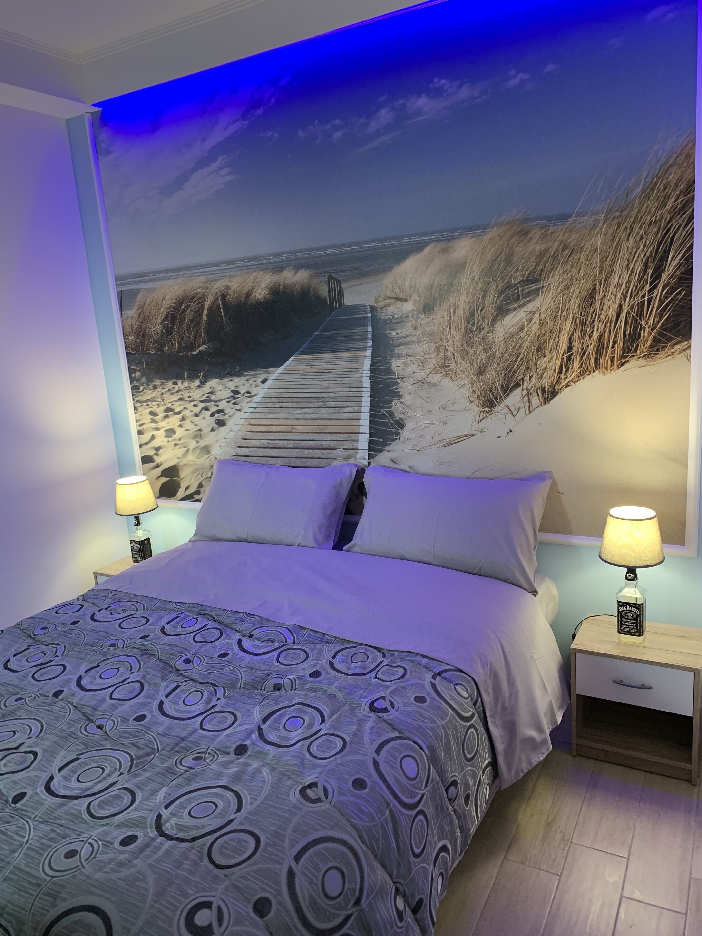 1 bedroom, down comforters, minibar, free WiFi