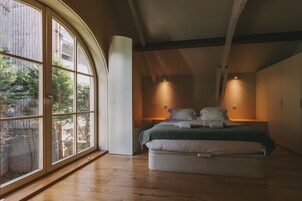 Sistema de insonorización, wifi gratis y ropa de cama