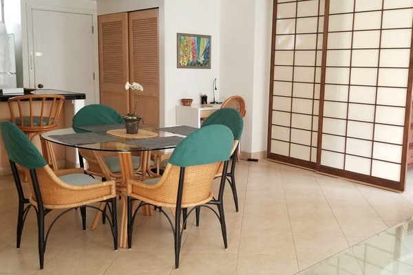 Spacious condo