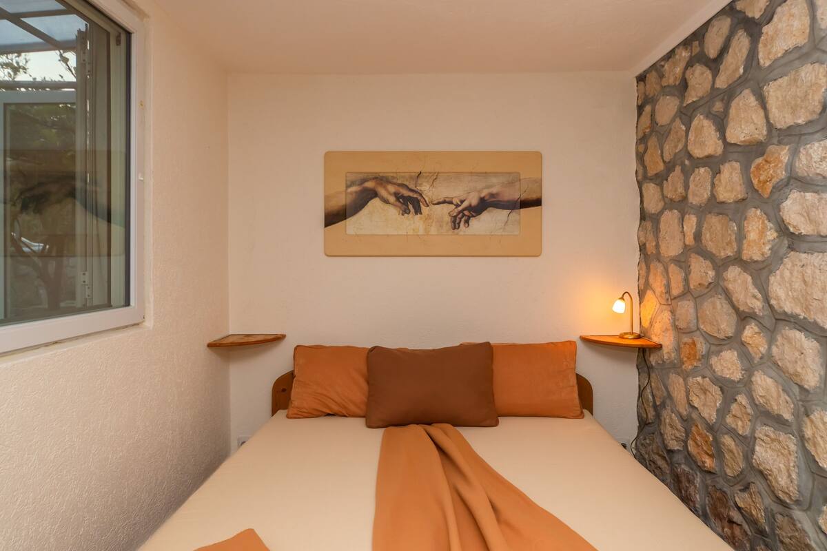 Apartamento standard | 1 quarto, ferros/tábuas de passar roupa, roupa de cama