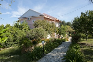 Garden - Maria's Paradise (Corfu)
