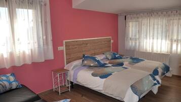 7 slaapkamers, een strijkplank/strijkijzer, gratis wifi, beddengoed