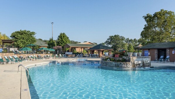 Indoor pool, outdoor pool