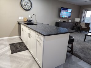 Interior - Great Location! Updated Condo with beautiful view of the channel & boat slip! (Osage Beach)